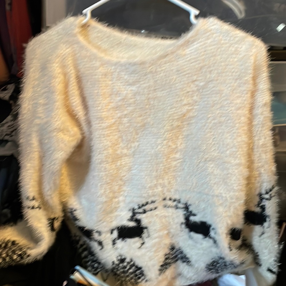 Small fuzzy/warm deer/tree sweater